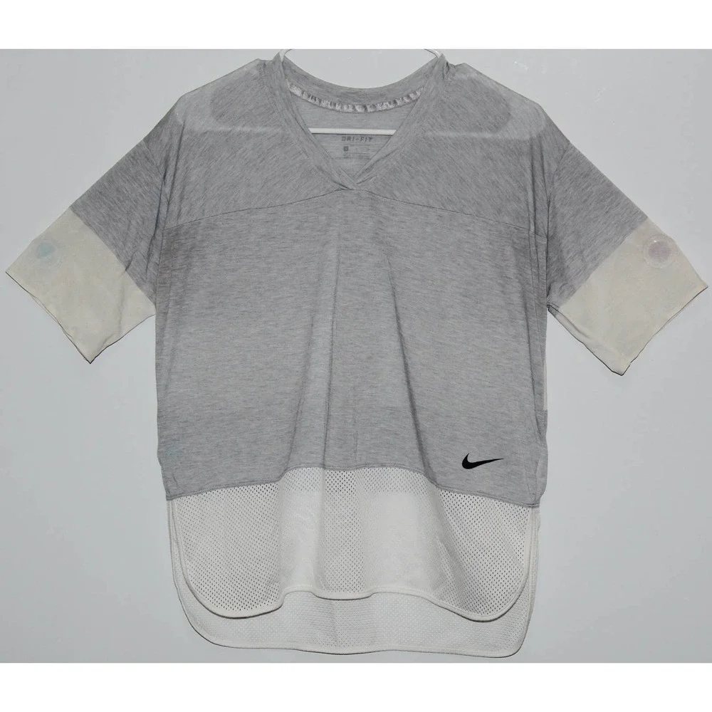 Womens Nike Breathe Mesh T-Shirt 876157 Gray White Short Sleeve Tee Shirt Size S